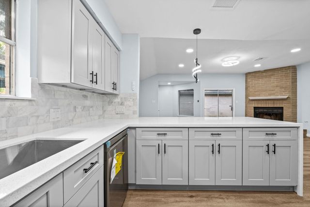 1908 Chelsea Court, Rosenberg, TX 77471