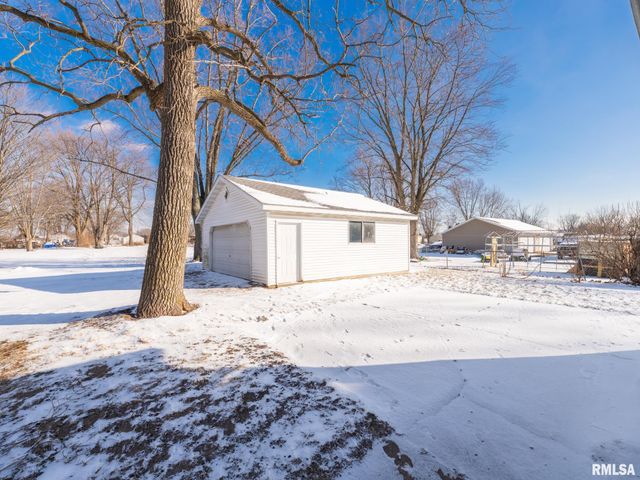 206 S BELLEVUE Avenue, Peoria, IL 61607