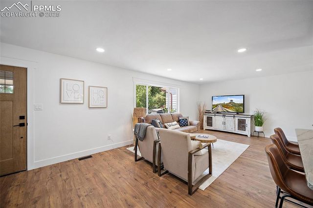 5113 N Hackamore Drive, Colorado Springs, CO 80918