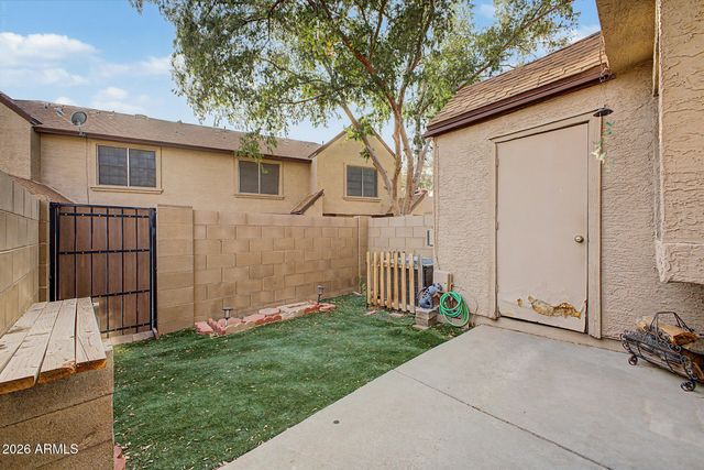8111 W Wacker Road 79, Peoria, AZ 85381
