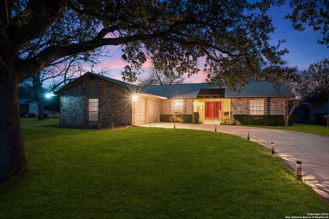 8318 Kyle Rote St, San Antonio, TX 78240