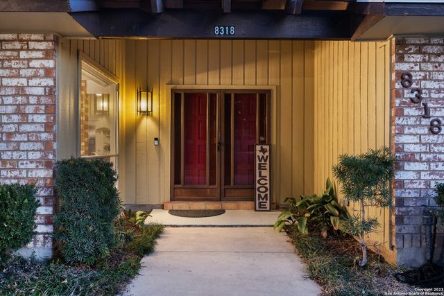 8318 Kyle Rote St, San Antonio, TX 78240