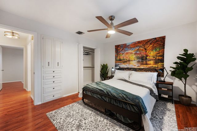 8318 Kyle Rote St, San Antonio, TX 78240