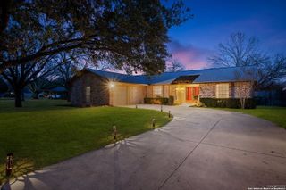 8318 Kyle Rote St, San Antonio, TX 78240
