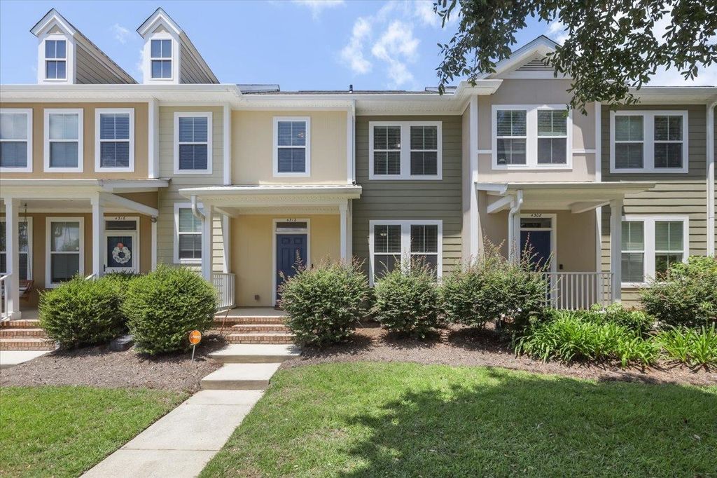 4312 Four Oaks Boulevard, Tallahassee, FL 32311