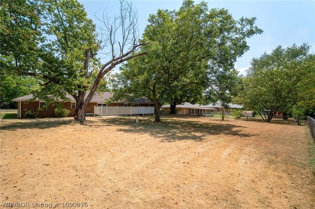 605 7th Street, Barling, AR 72923