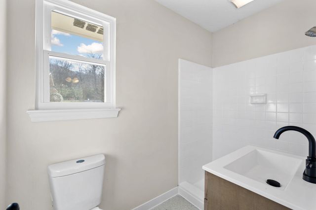 107 Pine Forest, Chattanooga, TN 37415