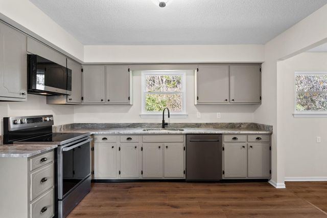 107 Pine Forest, Chattanooga, TN 37415