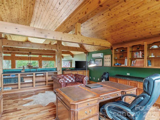 151 Austin Mountain Drive, Burnsville, NC 28714