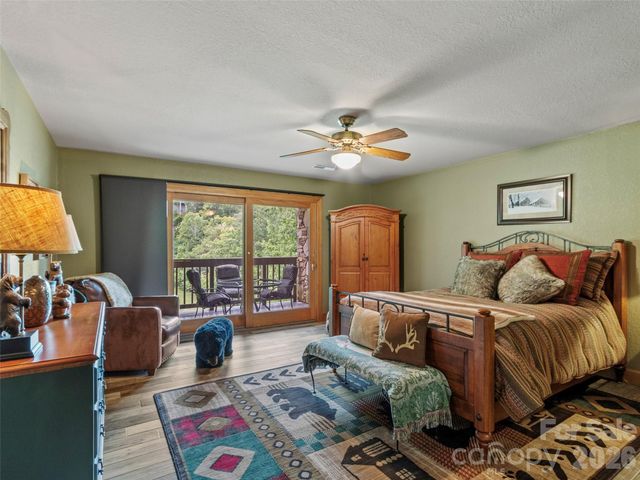 151 Austin Mountain Drive, Burnsville, NC 28714