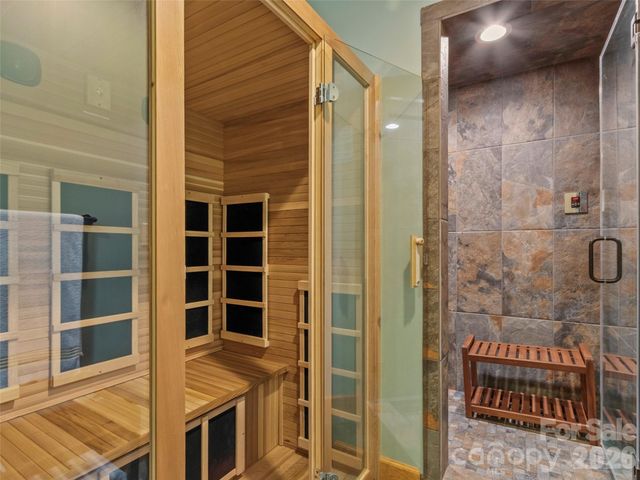 151 Austin Mountain Drive, Burnsville, NC 28714