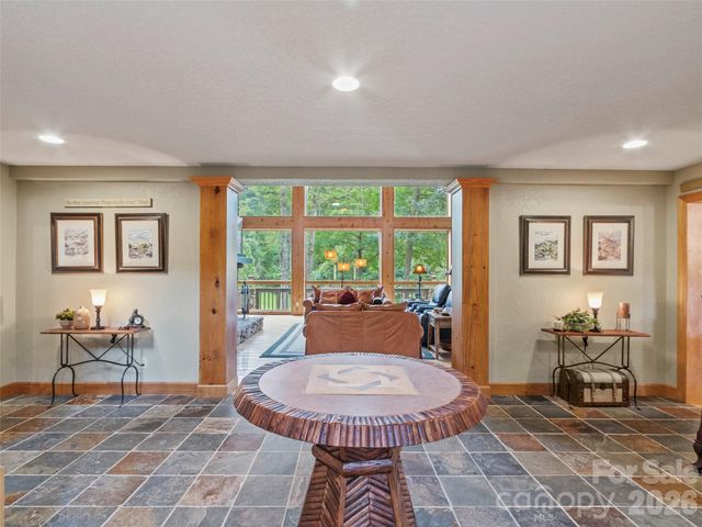 151 Austin Mountain Drive, Burnsville, NC 28714