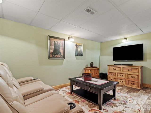 151 Austin Mountain Drive, Burnsville, NC 28714