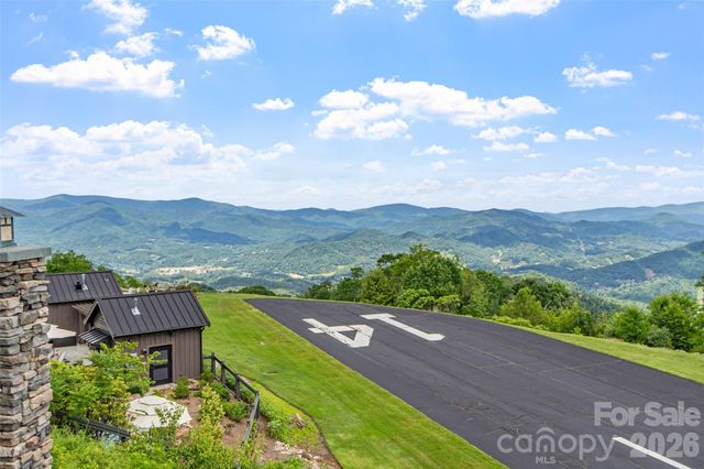 151 Austin Mountain Drive, Burnsville, NC 28714