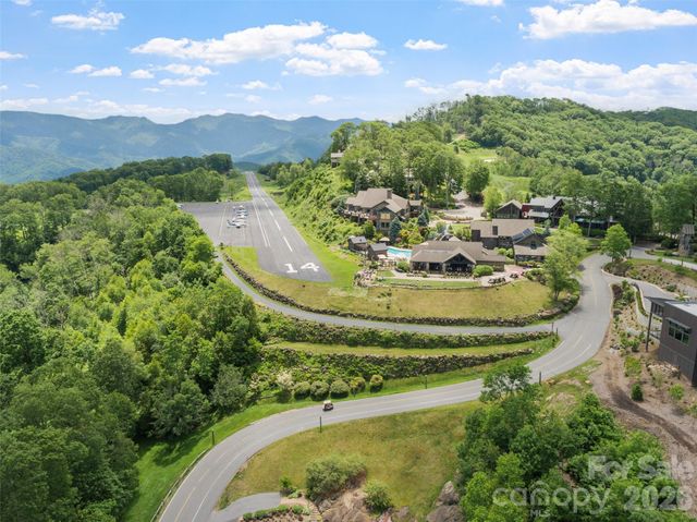 151 Austin Mountain Drive, Burnsville, NC 28714