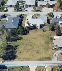 3624 SE 10th AVE, Cape Coral, FL 33904