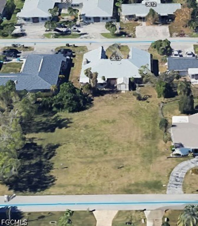 3624 SE 10th AVE, Cape Coral, FL 33904