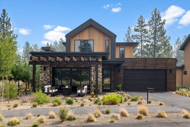 62768 NW Sand Lily Way, Bend, OR 97703