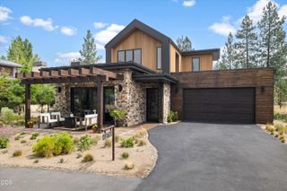 62768 NW Sand Lily Way, Bend, OR 97703