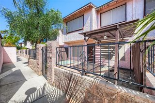 4362 Caliente Street 11, Las Vegas, NV 89119