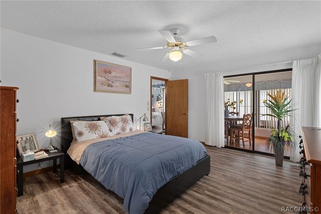 1 Medinah Drive W, Homosassa, FL 34446