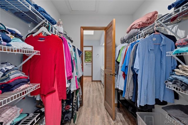 1 Medinah Drive W, Homosassa, FL 34446