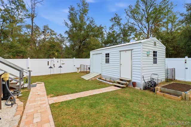 9146 N Anton Way, Citrus Springs, FL 34434