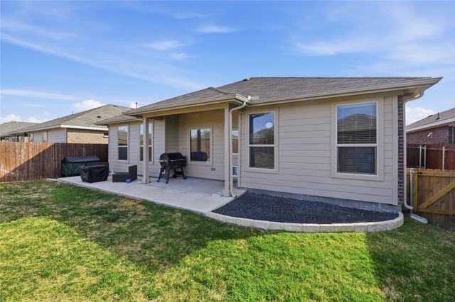 8617 Sandy Park Drive, Fort Worth, TX 76179