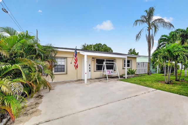 512 SE 1st Street, Boynton Beach, FL 33435