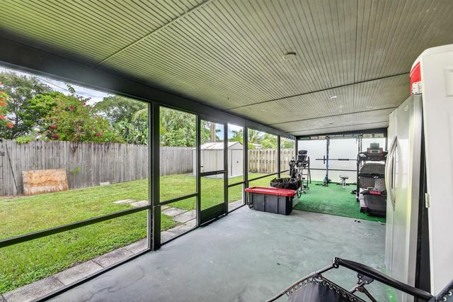 512 SE 1st Street, Boynton Beach, FL 33435