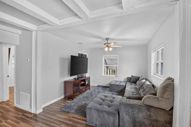 512 SE 1st Street, Boynton Beach, FL 33435