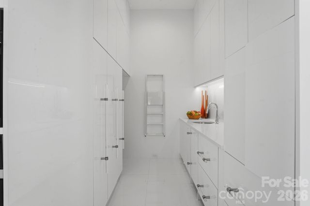 304 Frazier Avenue, Charlotte, NC 28216
