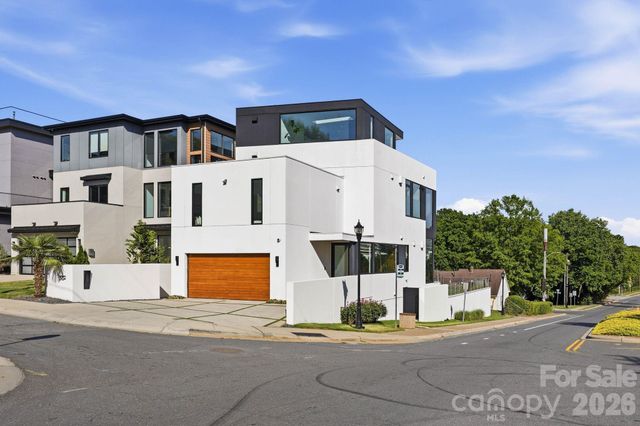 304 Frazier Avenue, Charlotte, NC 28216