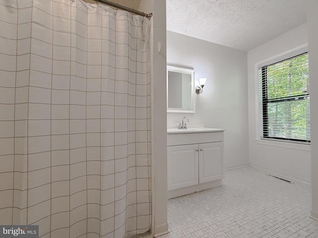 23294 HOLLY HILL LN, California, MD 20619