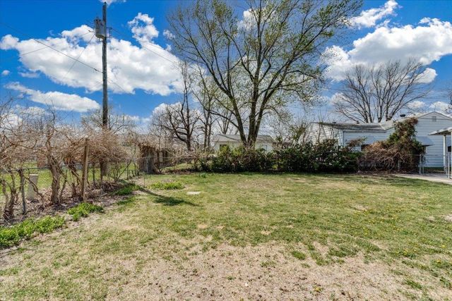 117 E Springdale, Derby, KS 67037