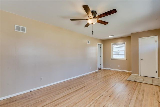 117 E Springdale, Derby, KS 67037