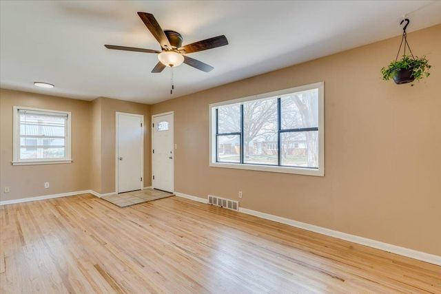 117 E Springdale, Derby, KS 67037