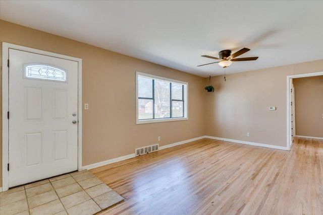 117 E Springdale, Derby, KS 67037