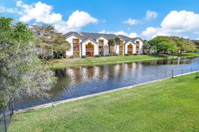 9603 NW 74th Court, Tamarac, FL 33321