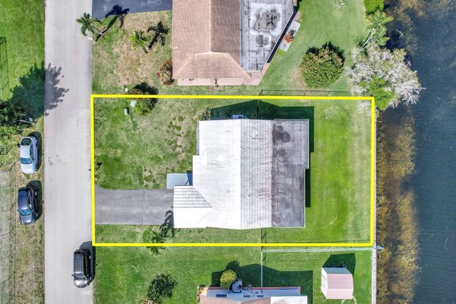 9603 NW 74th Court, Tamarac, FL 33321