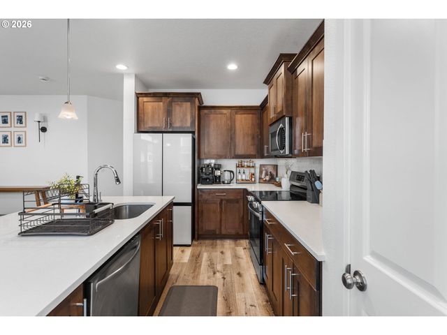 13310 Ne 83RD Way, Vancouver, WA 98682