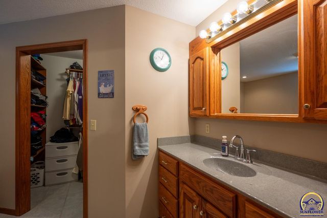 13223 Blue Mound RD, Valley Falls, KS 66088