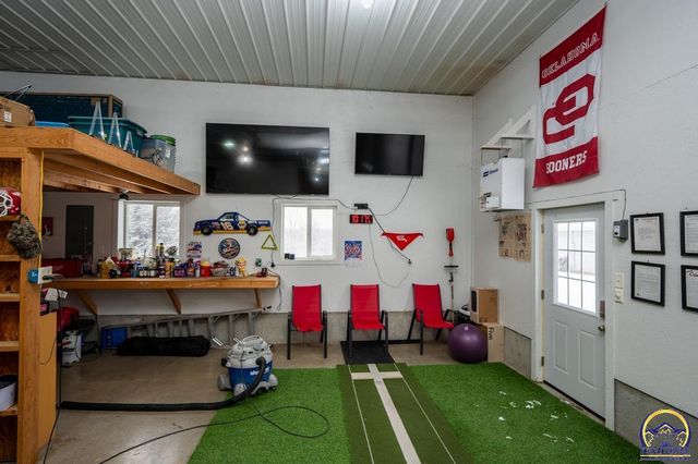 13223 Blue Mound RD, Valley Falls, KS 66088