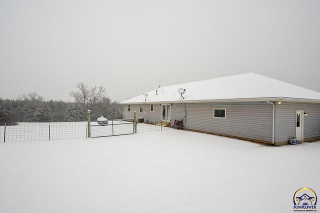 13223 Blue Mound RD, Valley Falls, KS 66088