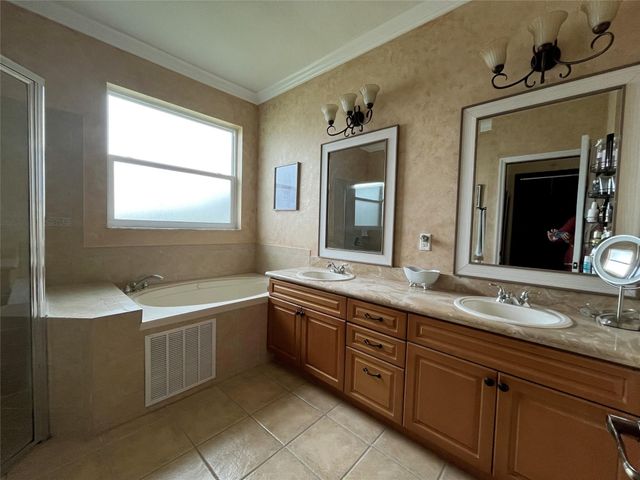 5261 SW 141st Terrace, Miramar, FL 33027