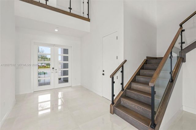 12865 Wingspan Court, Palm Beach Gardens, FL 33412