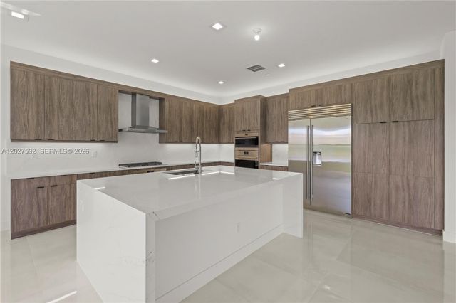 12865 Wingspan Court, Palm Beach Gardens, FL 33412
