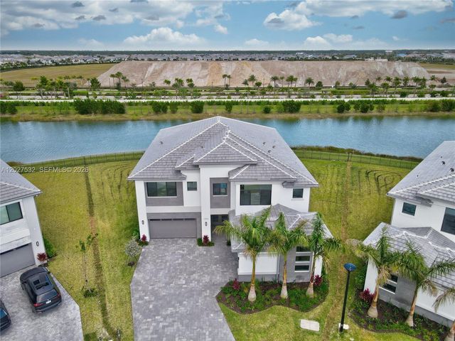 12865 Wingspan Court, Palm Beach Gardens, FL 33412