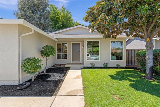 5237 Tomahawk Drive, San Jose, CA 95136