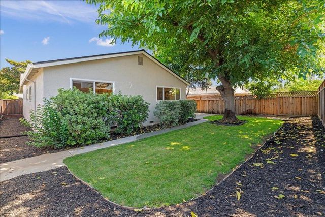 5237 Tomahawk Drive, San Jose, CA 95136
